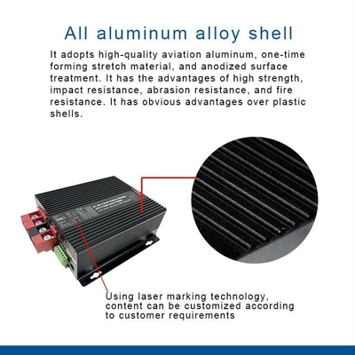 30A 390W caricabatterie a corrente continua per batterie a 12V Temperatura compensata Peso leggero a 1,5 kg