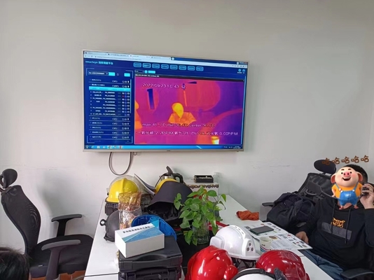 Camera del casco di sicurezza per vigili del fuoco 4G con schermo LCD visione a prova di fuoco a prova d'acqua