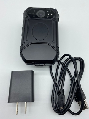 64G IP66 Camera del corpo della polizia con LED da 1,5 W e angolo di 120 gradi