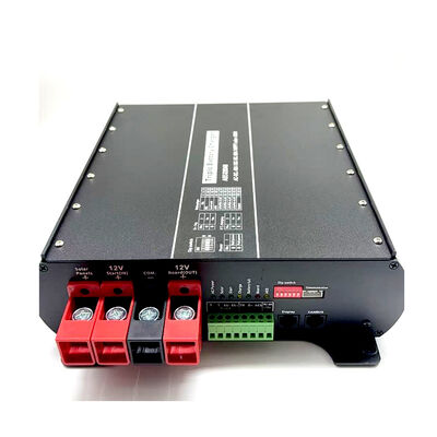 Caricabatterie a corrente continua che fornisce sicurezza e ricarica per le batterie LiFePo4 con BMS integrato evitando l'esposizione al calore e all'umidità