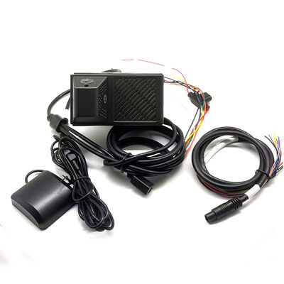 Dashcam DVR per auto 4G con doppia telecamera e registrazione video a 4 canali MDVR