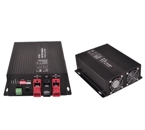 Veicolo RV 910W Max Input Power DC Caricabatterie Tipo di batteria sigillata Leggera